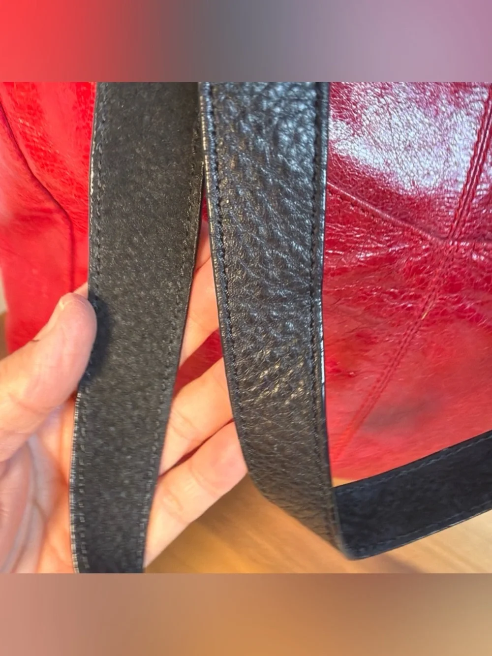 Ellington Red Patent Leather Tote Hobo‎ Shoulder Bag Distressed Large 16x13x4”